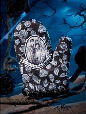 Corpse Bride Gothic Oven Mitt & Pot Holder Vintage Black Rose Print, Satin